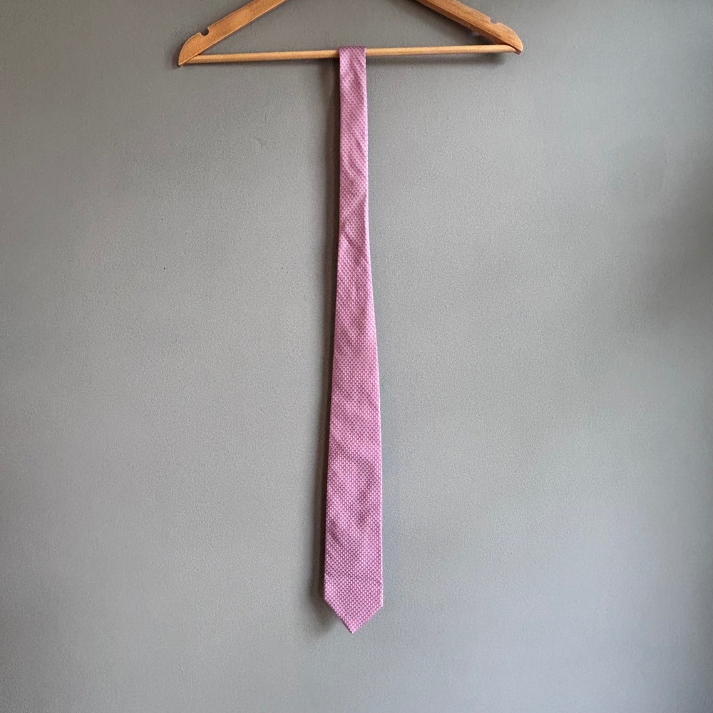 Brooks Brothers Mens Pink Silk Basketweave Pattern Necktie 58.5 x 3.25